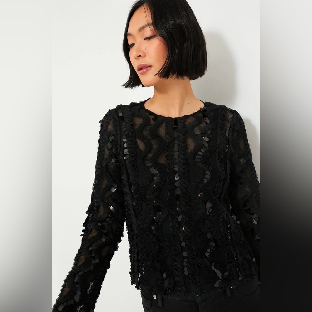 Tuckernuck Black Textured Blouse